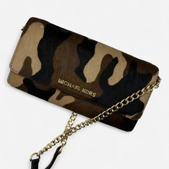 Michael Kors Camouflage Calfskin Crossbody Bag NWOT - Picture 3 of 8